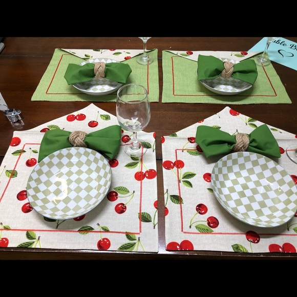 PLACEMATS - Picture 2 of 16